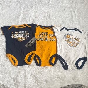 NWT NHL Nashville Predators Hockey 3 Piece Onesie Set In 3-6M